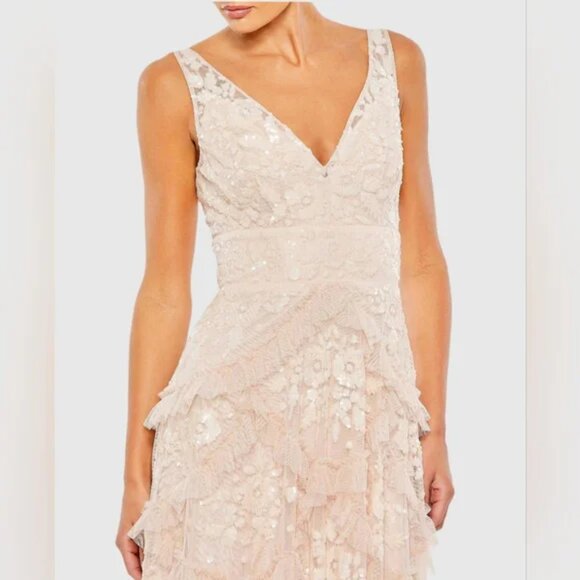 NWT Sz 16 Mac Duggal 9162 Pink Sequined Scallop Ruffle Tiered V-Neck Gown - Picture 2 of 6